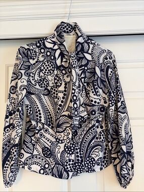 Women's Black & White Patterned Tie-Neck Jacket